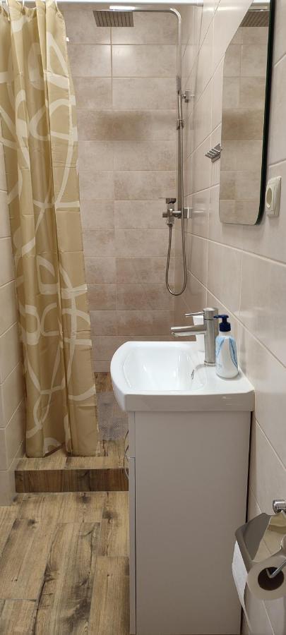 Sweethomeapartment Kamianets-Podilskyi Exterior foto